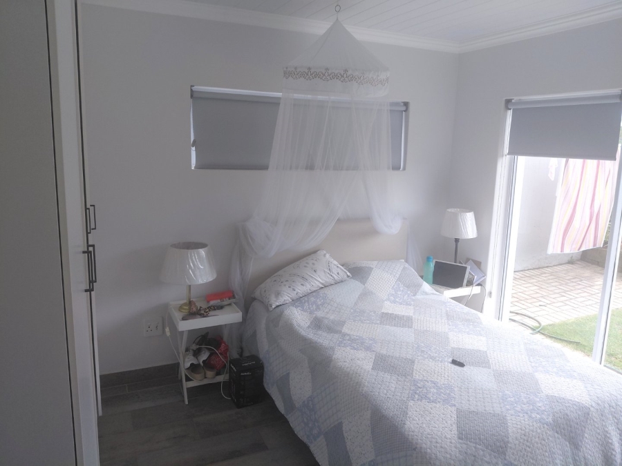 2 Bedroom Property for Sale in Tergniet Western Cape